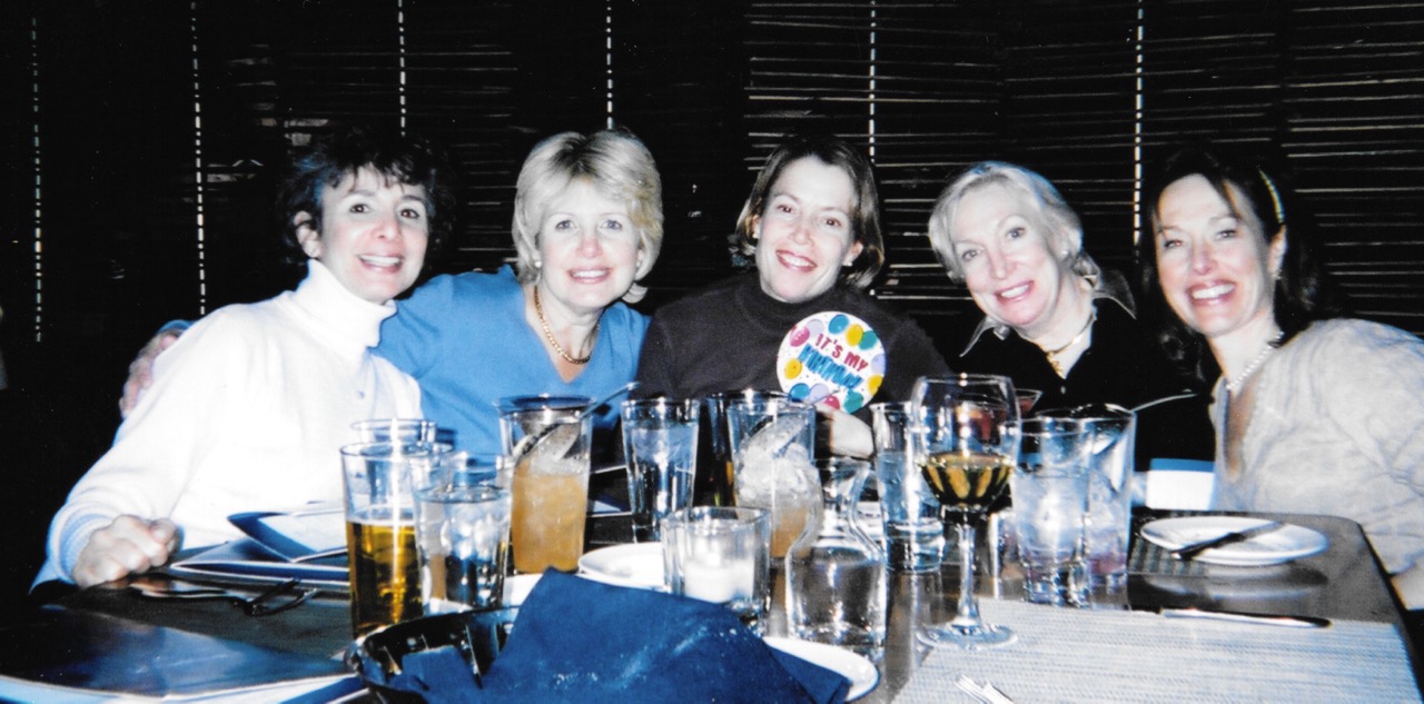 Mom and Friends 2